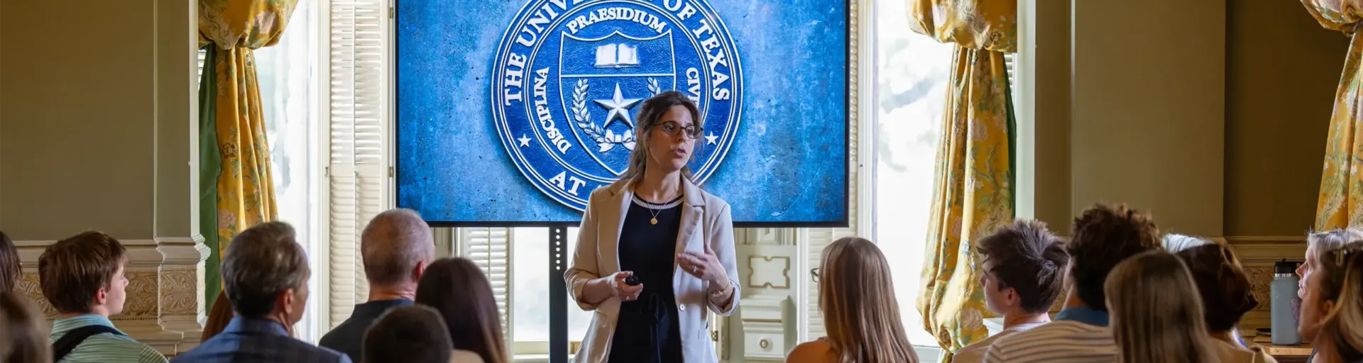 Sarah Beth Kitch speaks with prospective students